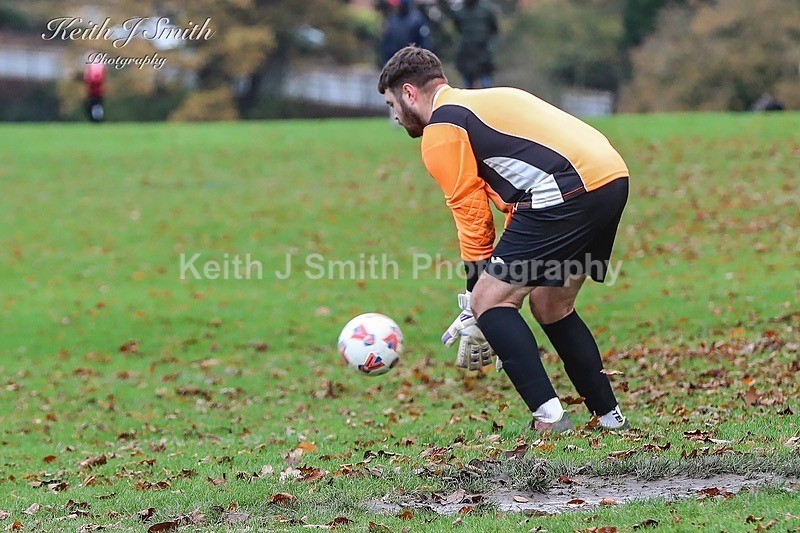 9KJS1418 - Nene League Sunday 16th November 2025 Abington Park