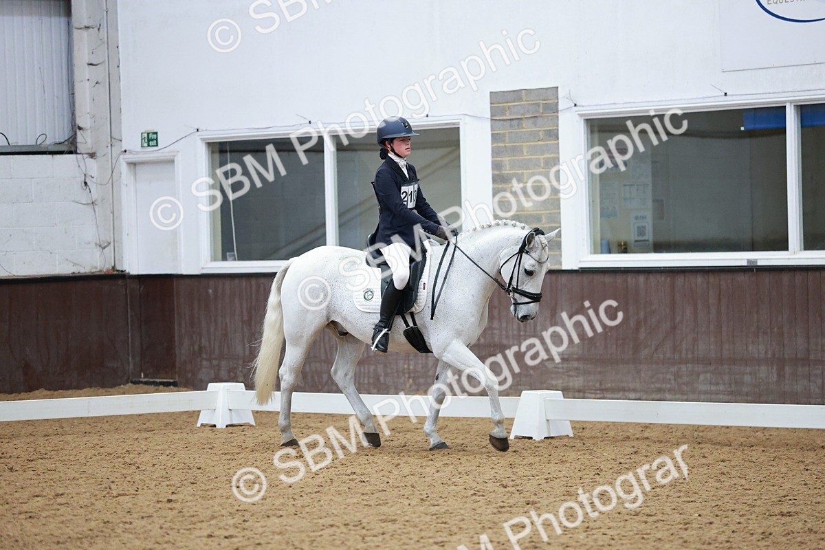 SBM_003823 - Class 2 - Novice 2020