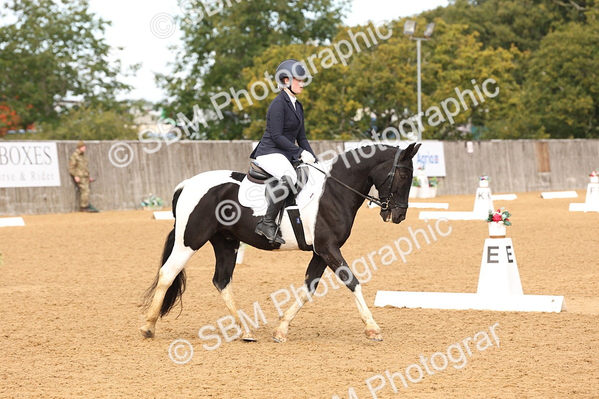 SBM_40673 - D6 - Small Tour Championship Intro 4