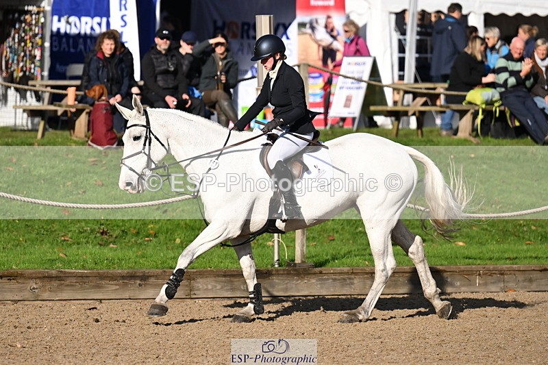 251024A-105844-06639 - B-153-Charlotte.Franck-Steier