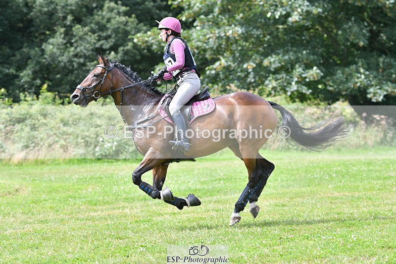 240804-120502-12436 - 367-Florrie_Ball-POLMARK_JAY_WALK