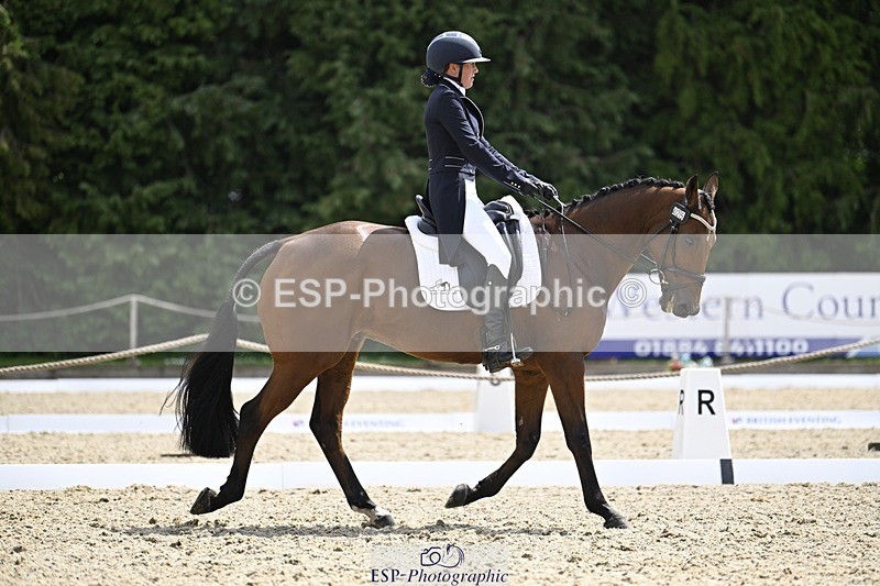 000101-191247-03879 - 425-HUMBLE_GLORY-Sophia_Hill