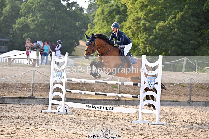 250817A-172654-05223 - Cls 24 Snr Foxhunter