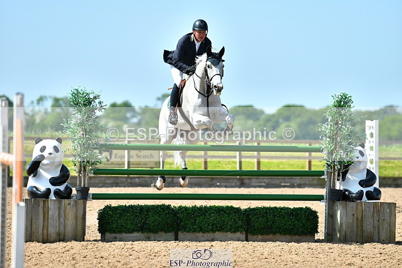 230528A-104626-06560 - Cls 26 Chard May Grand Prix