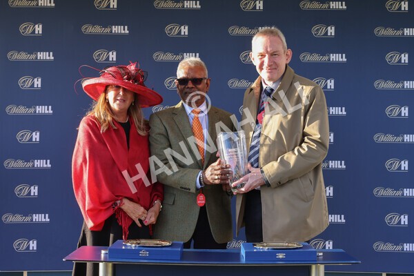 yr07102022r6-43 - Race 6 5.00pm William Hill Lengthen Your Odds EBF Novice Stakes