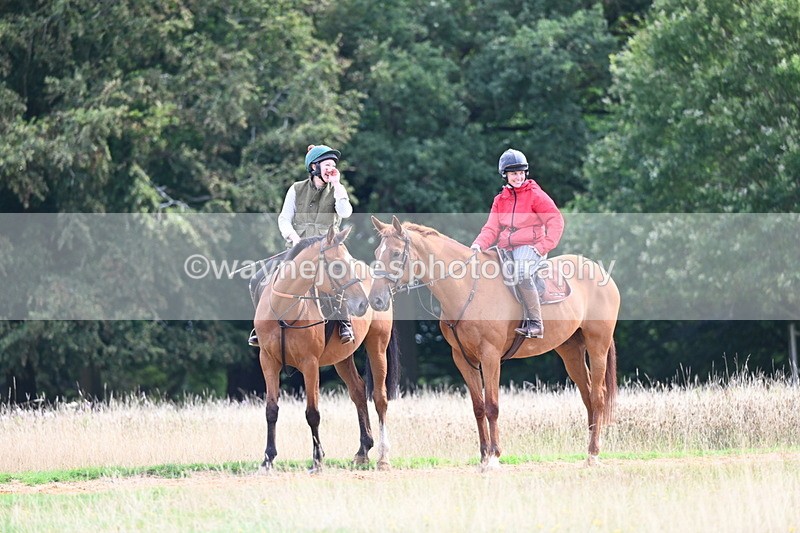 DSC_4052 - Time at Statue 09:50 to 11:09