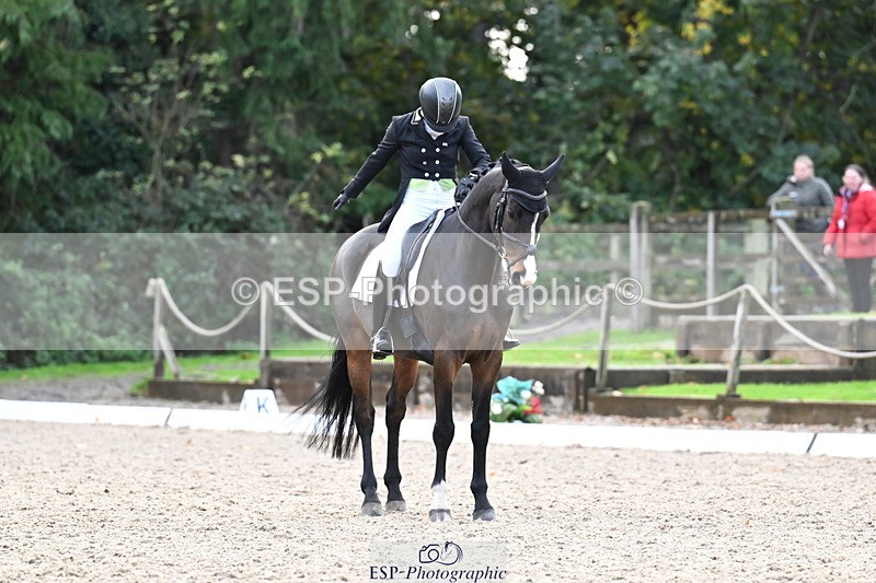 251023A-140553-05458 - B-148-Tarka.Abraham