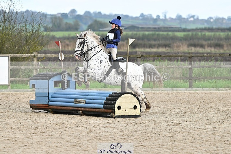 241110-133257-00867 - 60-65cm Arena Eventing