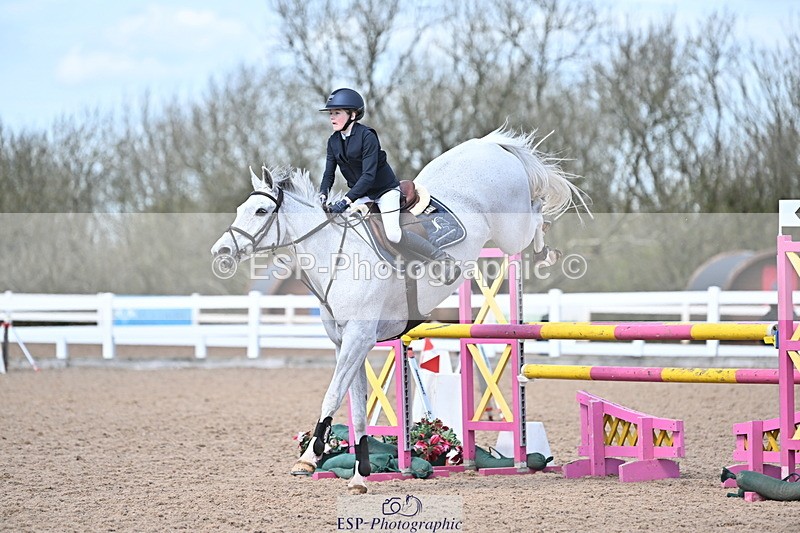 240418A-134806-03598 - Cls 13, 1 Star Bronze Tour 1.10m