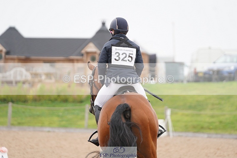 240901A-121724-07438 - 325-Julia.Knight-Jones-JANNES