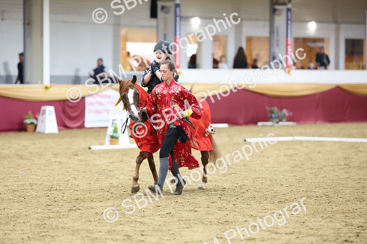 SBM_09637 - Class 52 Strictly Fancy Dress-Age