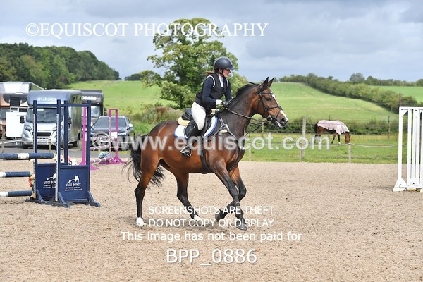 BPP_0886 - CLASS 3  Senior British Novice/ 90cm Open