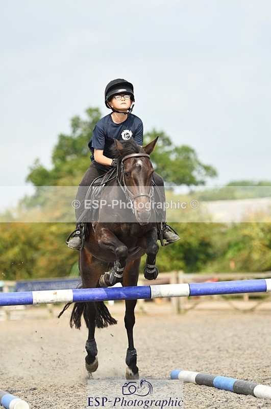 230817-105152-01787 - Kay's 2nd Group - Arena