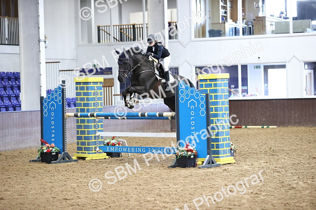 SBM_006330 - Class 16 - Senior Newcomers - 1.10m Open