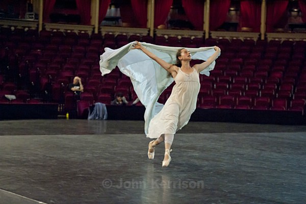  - Elena Glurdjidze and Arionel Vargas - Romeo and Juliet