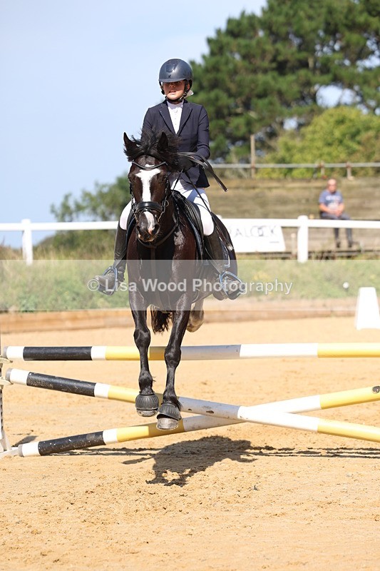 3E7A1281 - Class 8: 80cm Junior