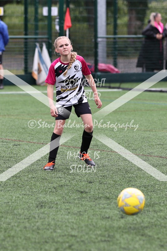 1DX31978 - Sat 6th U12 Girls