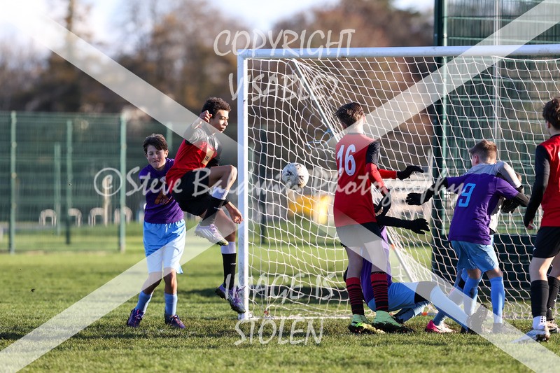 1DX31464 - 2025-11-23 FC Abbey Meads U13 Purple V Highworth Town Junior FC U13 T