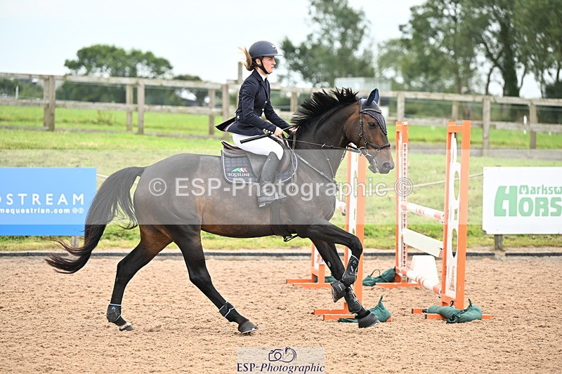 240828A-124652-00450 - Cls 3 Snr 1.05m Open