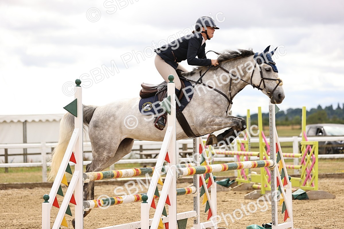 SBM_026930 - Class 13 - Senior Newcomers - 1.10m