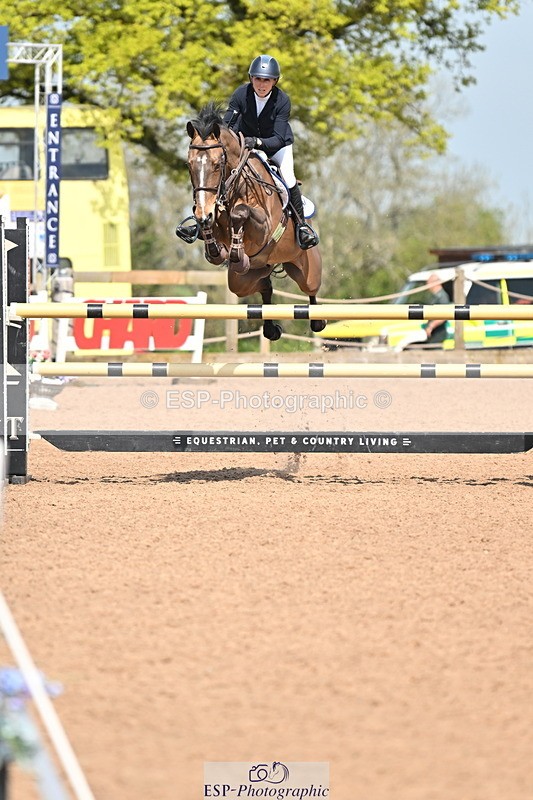 240510A-104757-05106 - Cls 21 Snr 1.20m Open