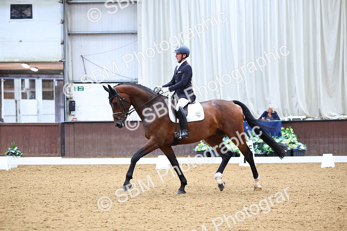 SBM_006097 - Class 5 - Novice 6 - 10.47-11.43