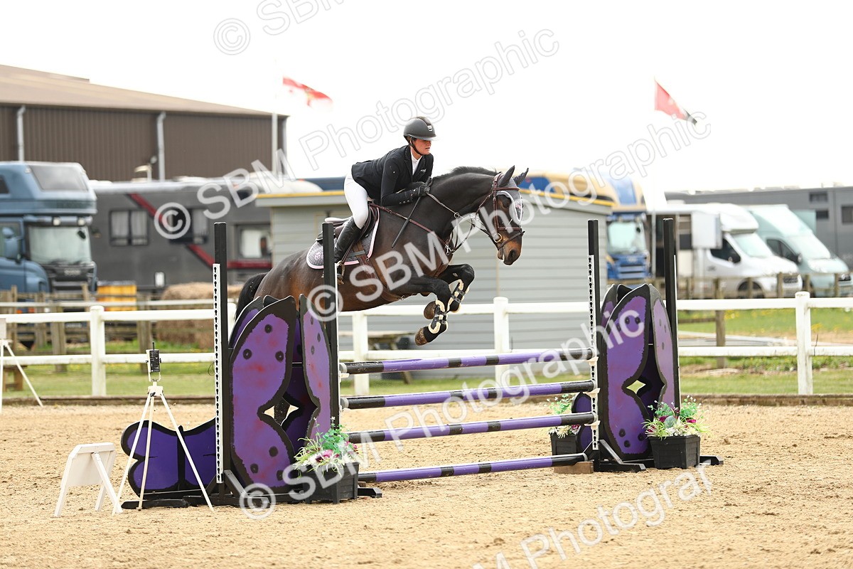 SBM_001052 - Class 3 - Senior Discovery 1m