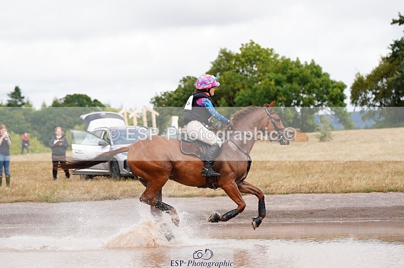 250803A-151448-16478 - P-706-Tichy.Sanders-A.MOMENT.IN.TIME