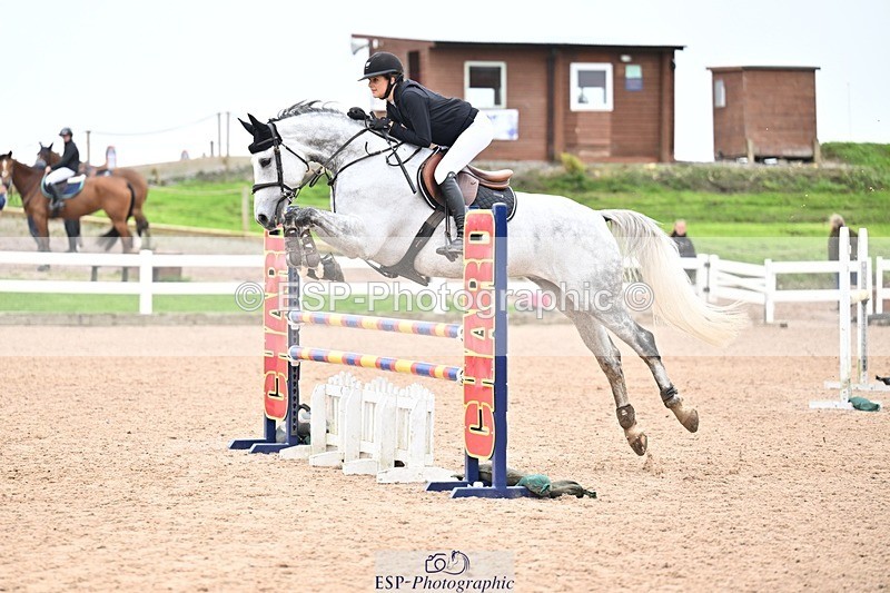 250917-125212-00558 - Cls 3 Snr 1.05m Open