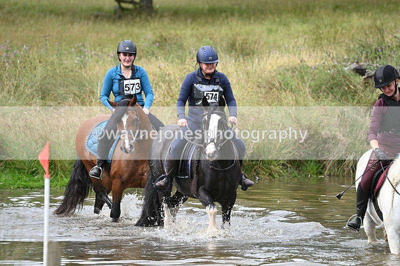 WJ7_2140 - Time at Water 11:14 to 11:36