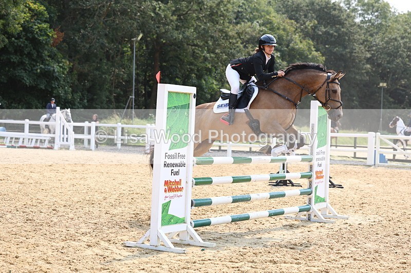 3E7A2227 - Class 7: Senior 1.05m