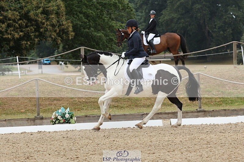 250718A-103541-00624 - 052-Lisa.Batty-George.XIV