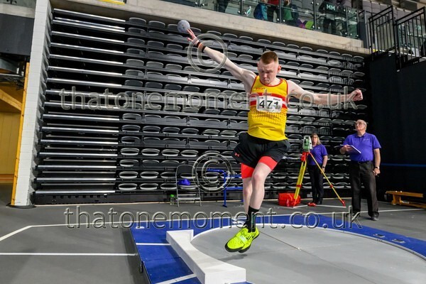 AgeInd25SUN-923855 - Field Male