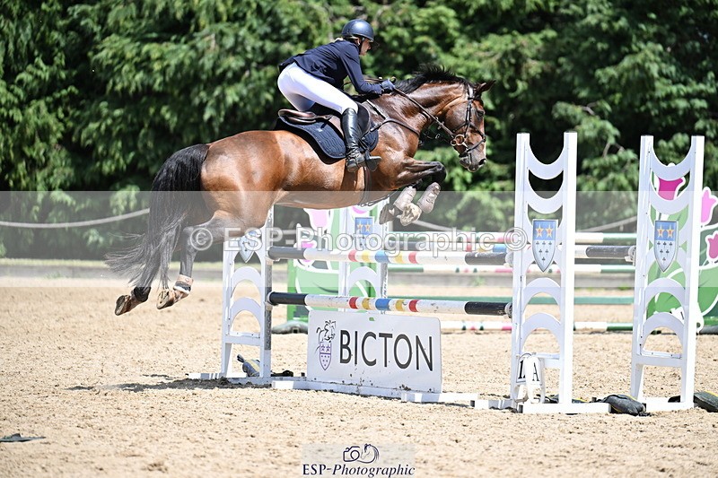 260705A-140506-20246 - Cls 52 Snr 1m 05 GP Jump Off