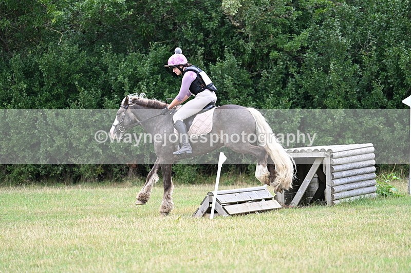 WJ7_3300 - Time 10:38 to 11:04