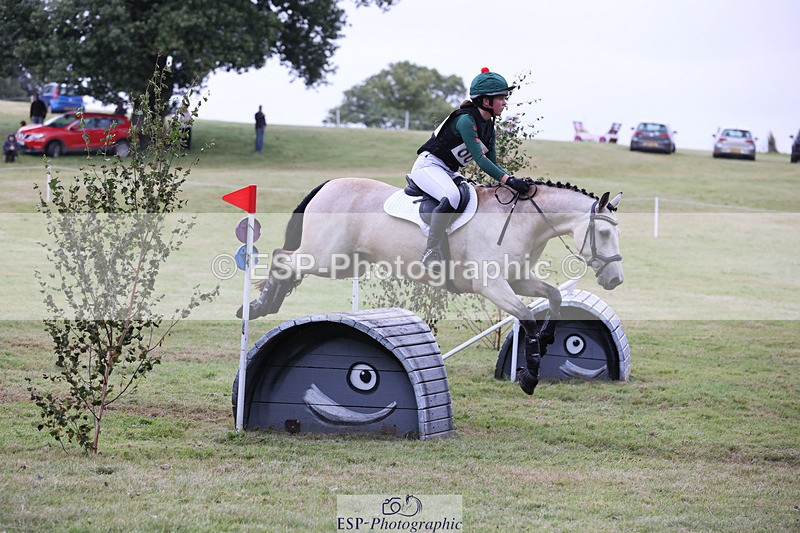 240825X-164643-37821 - 80cm XC 16.30 to 17.30