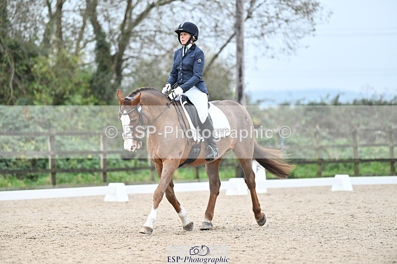 241103-153300-03145 - Novice 1 - 14.44 to 16.08