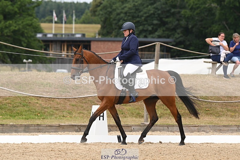 250719A-120900-04619 - 017-Samantha.Meech-Breezeblock