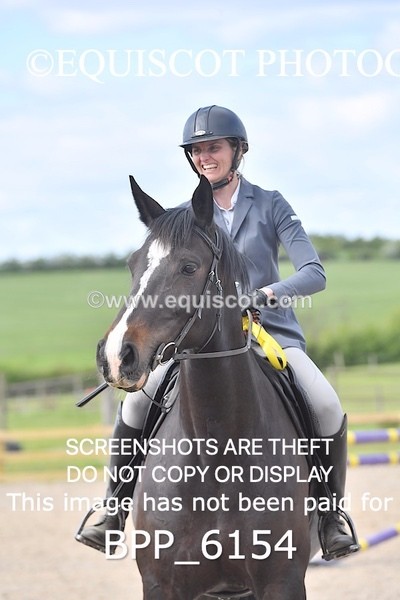 BPP_6154 - CLASS 29 SUN Senior Newcomers/ 1.10m Open