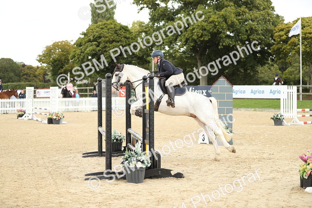 SBM_08857 - J30 - Senior Horse & Pony 70cm Championship