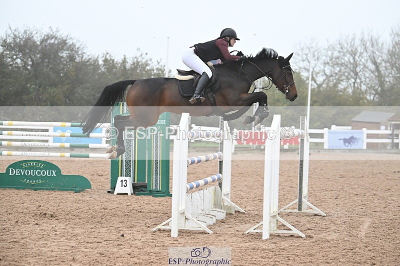 241102A-145134-05685 - SAT Cls 16 Winter 1.25 Jump Off