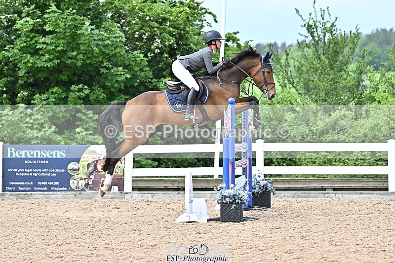 240523A-121919-01713 - Cls 3 Foxhunter