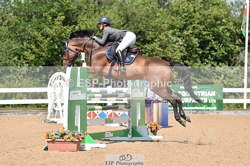 230720A-113158-02426 - Cls 29, 6 Yr Olds 1.20m