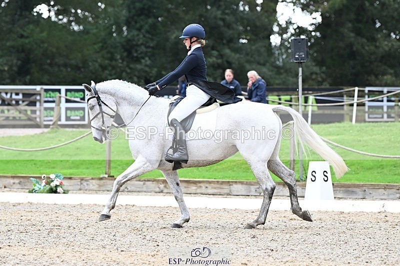 231019-152637-04474 - 063-TOMGAR.GRACE-Annie.Smith-DR