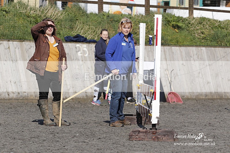 _EST0286 - Bourne Valley Riding Club Winter Showjumping 27/03/22