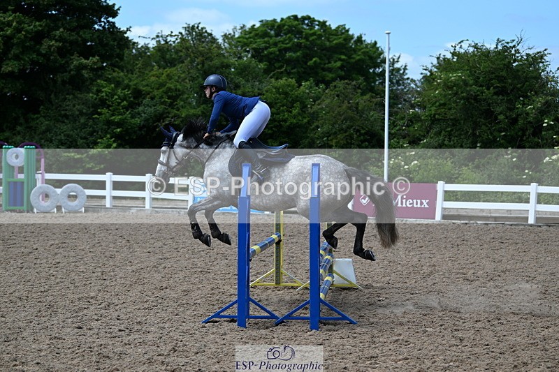 240609A-120233-04400 - Cls 23 Pony Intro 70cm