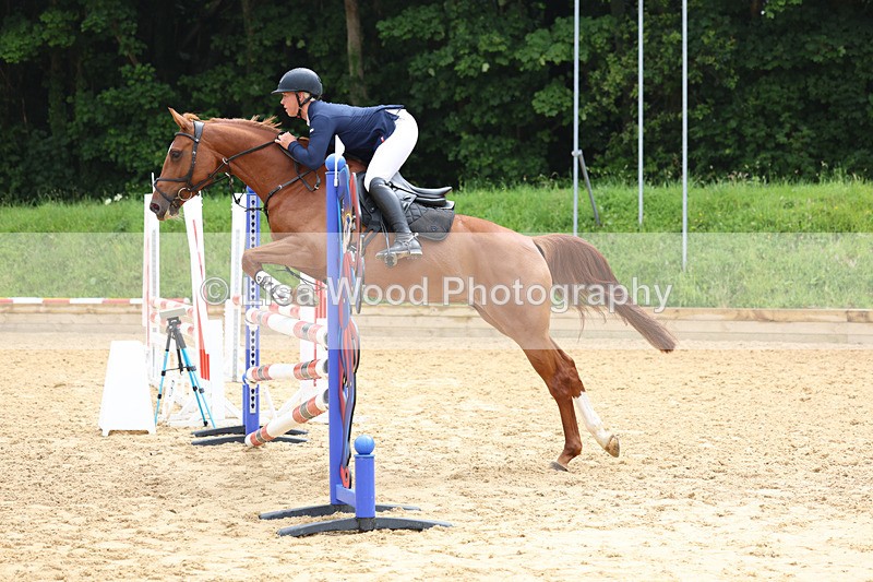 3E7A5659 - Class 4: Senior British Novice/90cm open