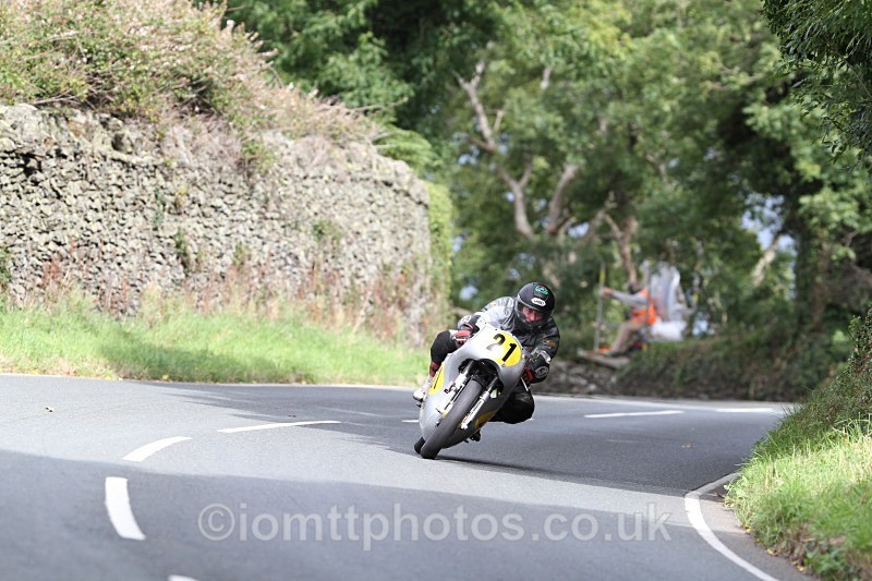 FOM_9409 - Bennetts 500cc Classic TT Race