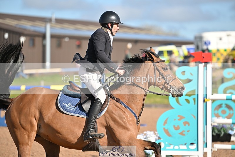 240418A-094255-01801 - Cls 1 2 Star Small Tour 1.30m