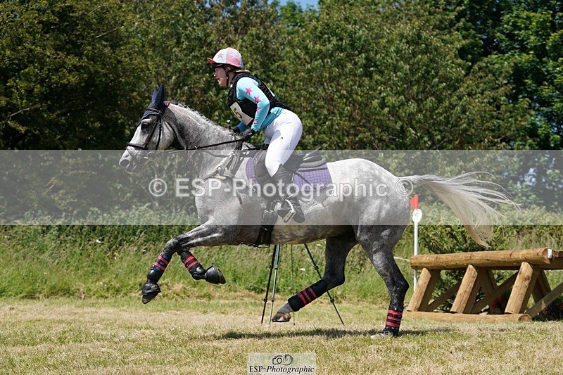 240629X-124156-2221 - 085-Harriet_Hunter-BANNAGH_LUX